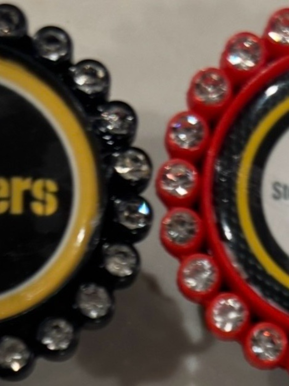 2 NFL Crystal Footbal Pittsburgh Steelers Nurse Badge Reels ID Holders Alligator